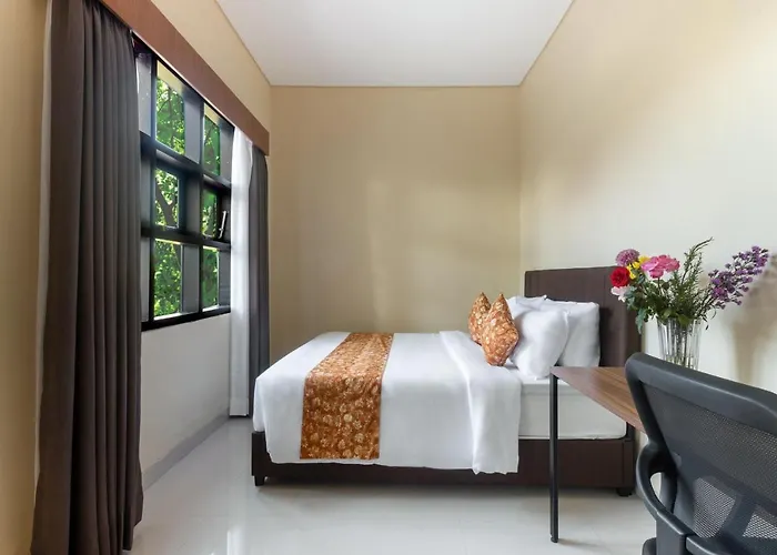 Mayasari 6 Bed Вилла