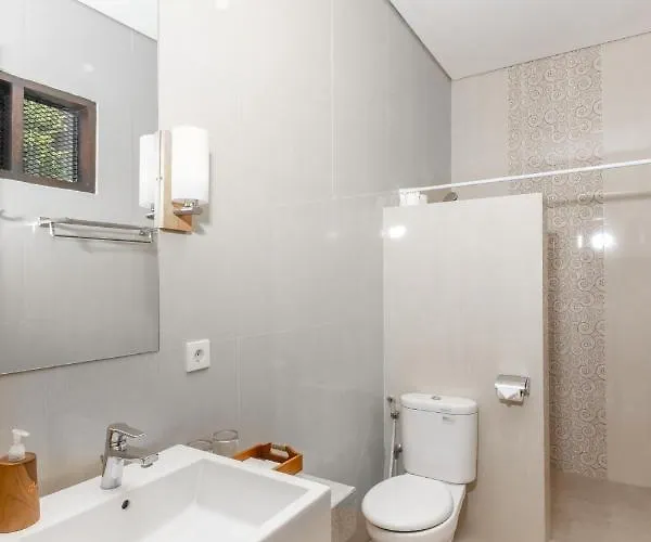 Вилла Mayasari 6 Bed